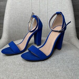 Women’s Elegant Blue Ankle Strap Heels size 7